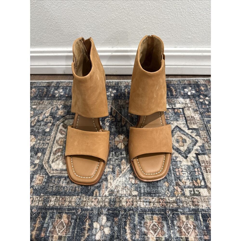 Sofft Sinclair Sandals In Luggage‎ Beige NEW Women’s Size 9M $150
